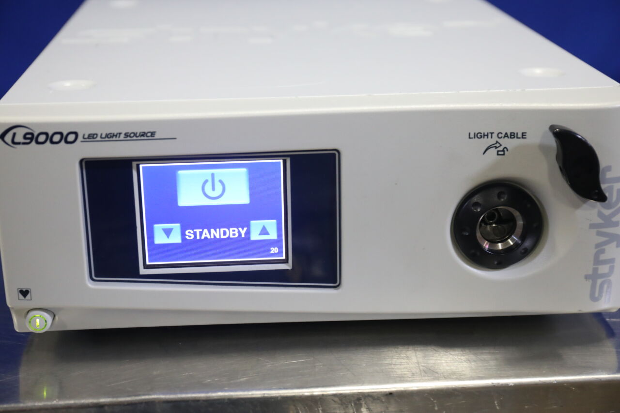 STRYKER L9000 Light Source