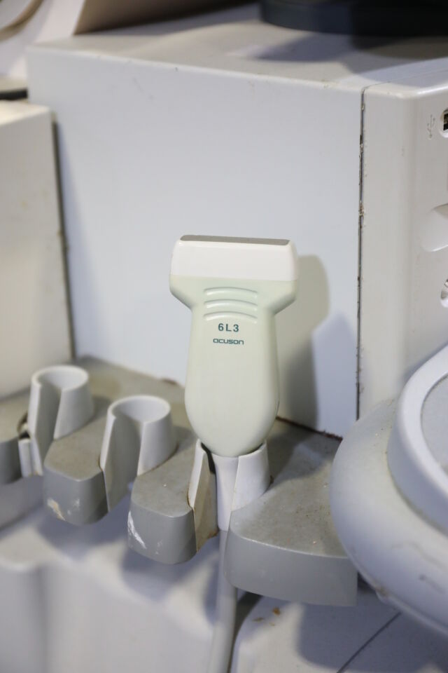ACUSON Sequoia C256 Ultrasound Machine