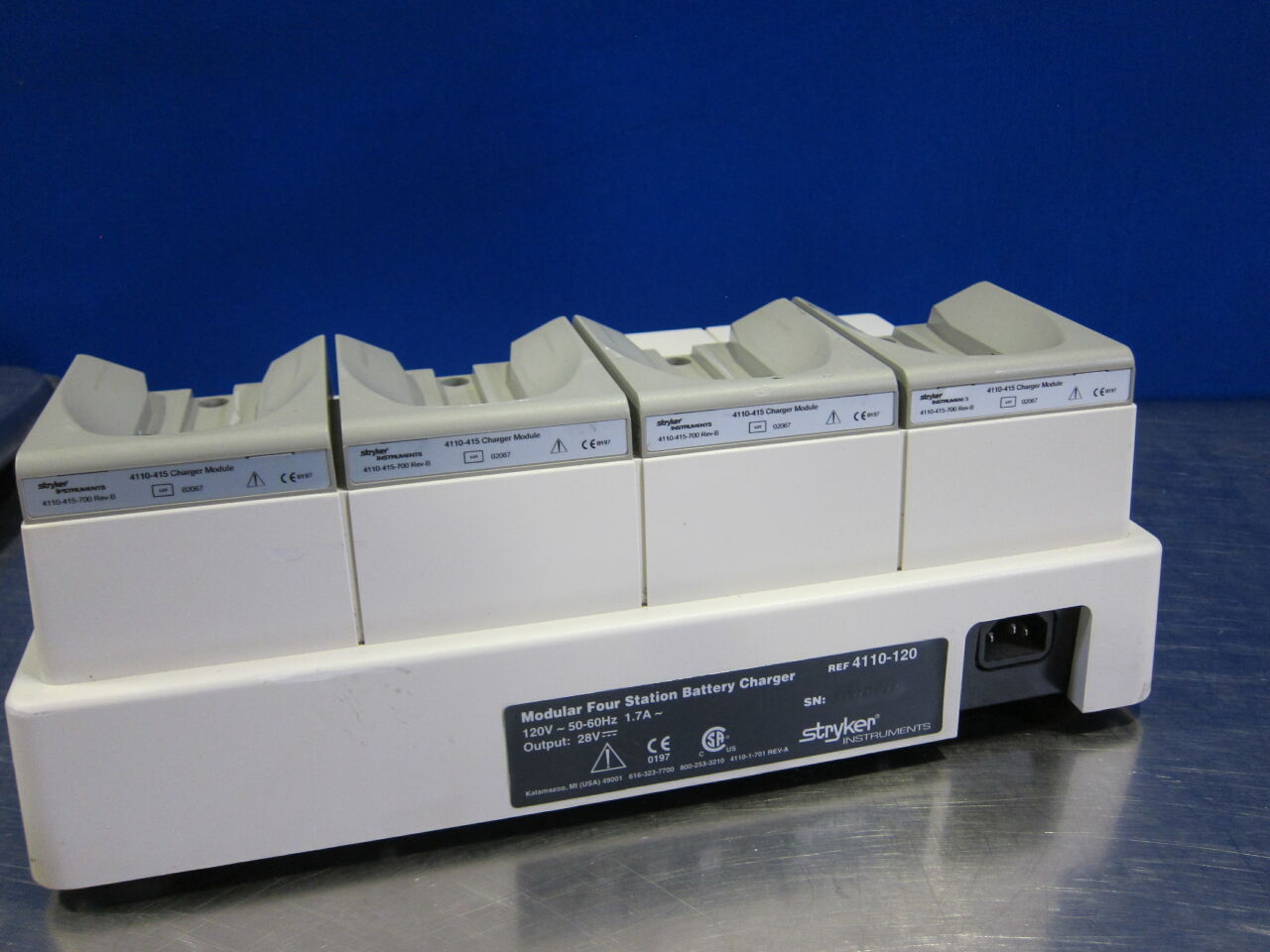 STRYKER 4110-120 Battery Charger