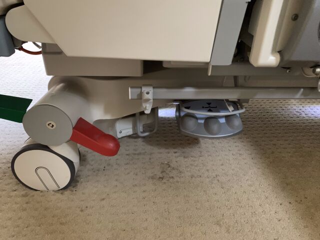 LINET AMERICAS Multicare ALT Adaptable Beds Electric