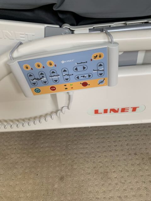 LINET AMERICAS Multicare ALT Adaptable Beds Electric
