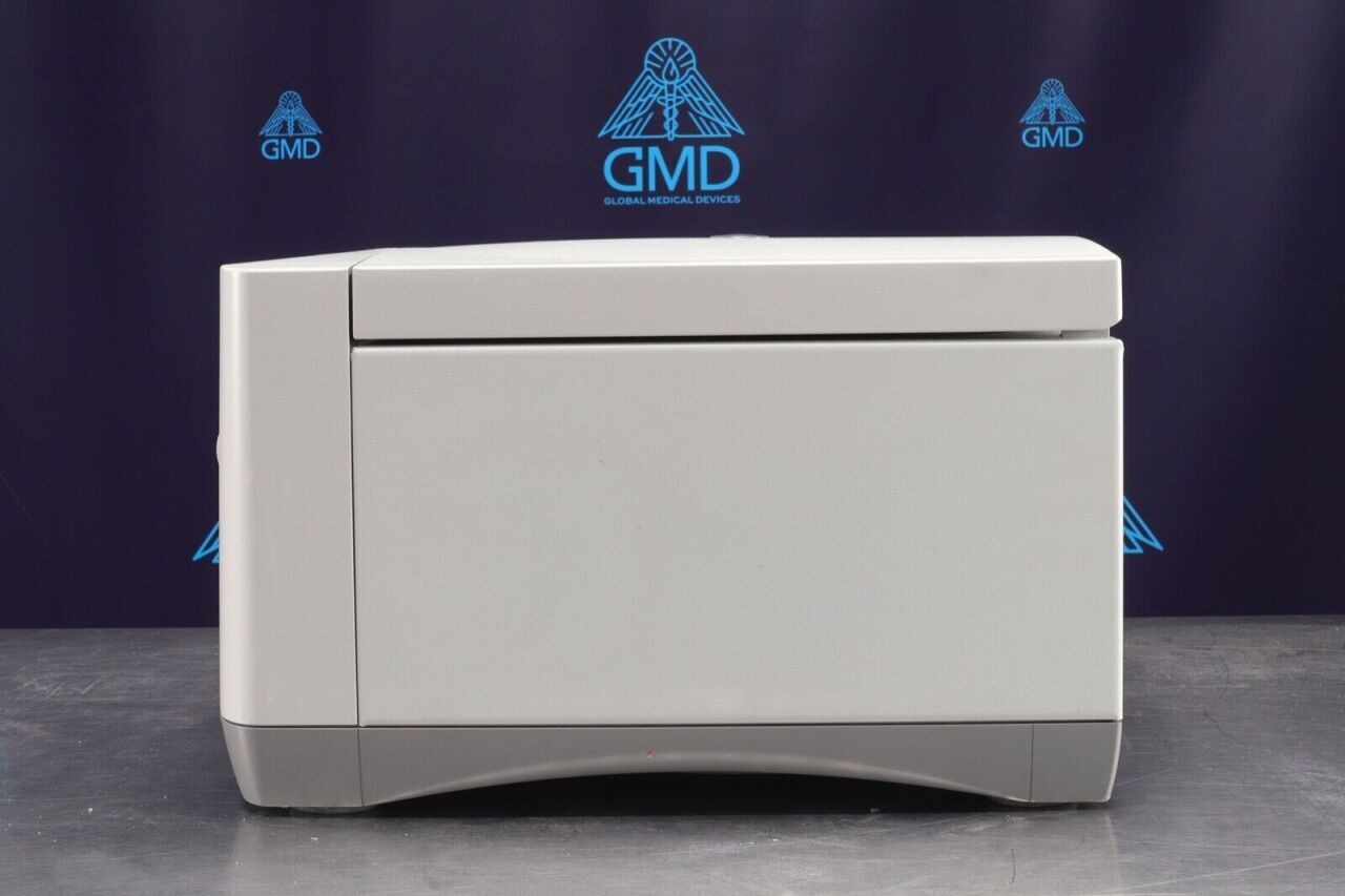 EPPENDORF 5702 Centrifuge