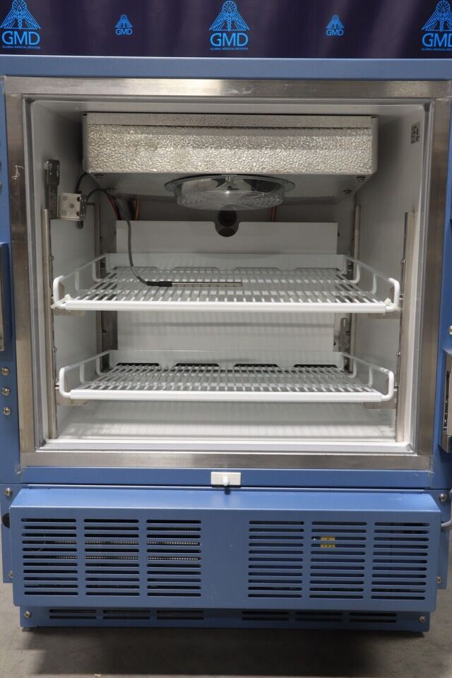 HELMER ILF 104-ADA Refrigerator Freezer