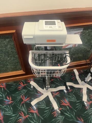 PHILIPS/RESPIRONICS BIPAP v30 Auto Lot of 1 Ventilator