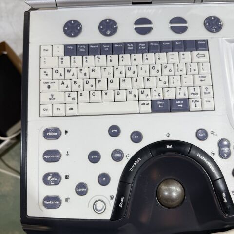 GE Vivid i with Convex 4CRS  Cardiac 3SRS Two Probe Ultrasound OB / GYN