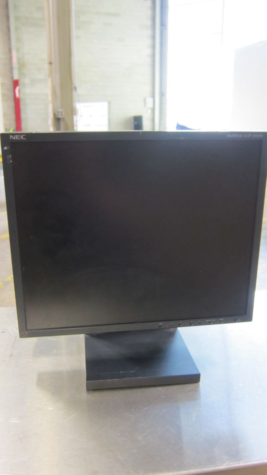 NEC LCD Flat screen - Lot of 13 Display Monitor