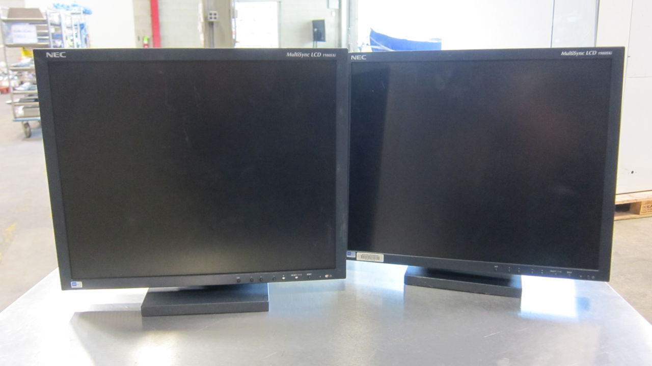 NEC LCD Flat screen - Lot of 13 Display Monitor