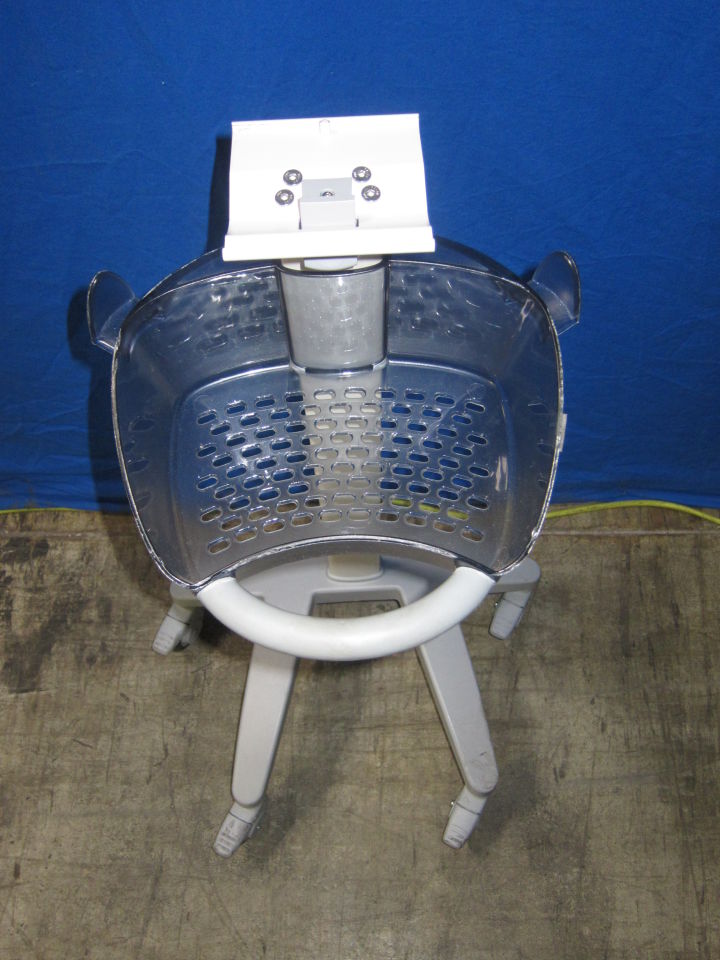 DINAMAP Rolling Monitor Stand