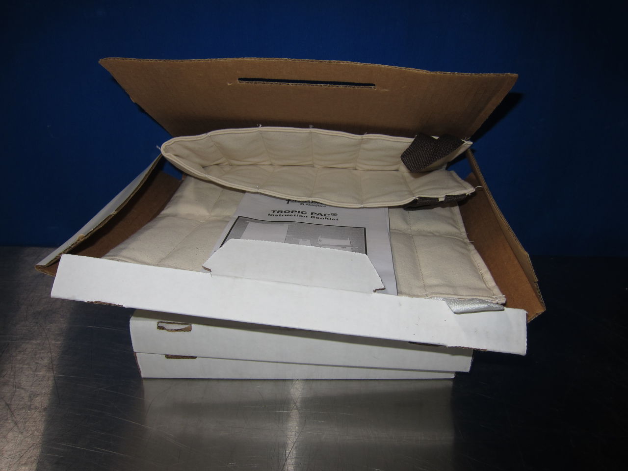 SAMMONS PRESTON Tropic Pac - Lot of 4 Hot Pack Unit