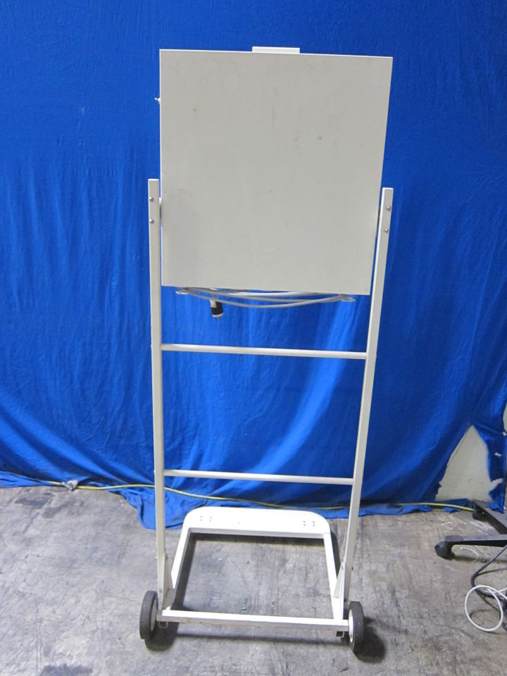 AIR-SHIELDS PT-53-3 Rolling Phototherapy Lamp
