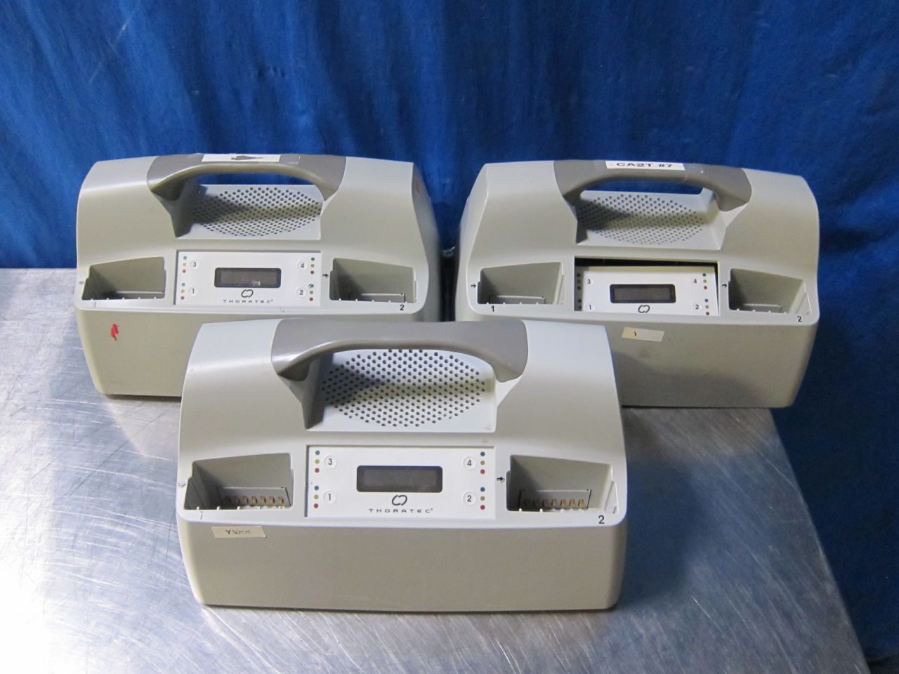 THORATEC Universal - Lot of 3 Battery Charger