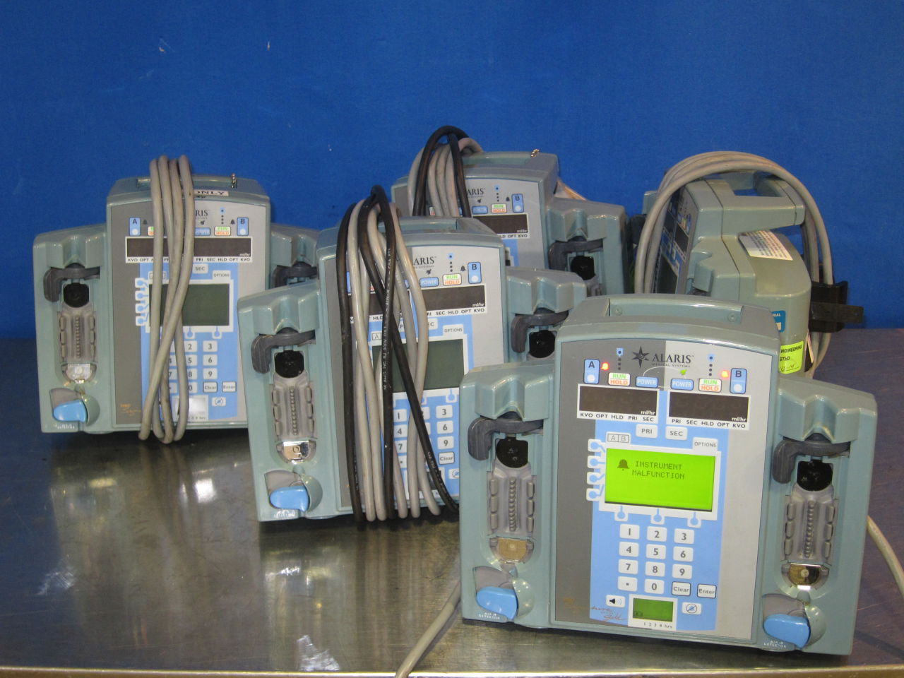 ALARIS 7230B - Lot of 5 Pump IV Infusion