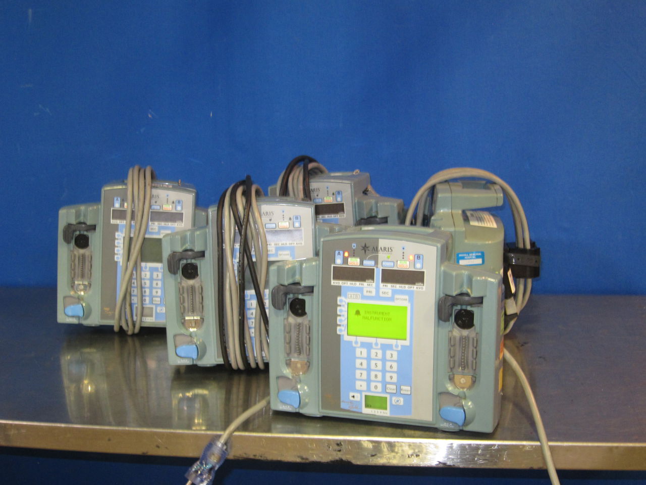 ALARIS 7230B - Lot of 5 Pump IV Infusion