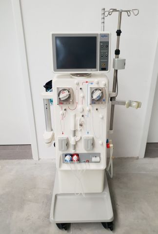 NIKKISO DBB05 Dialysis Machine