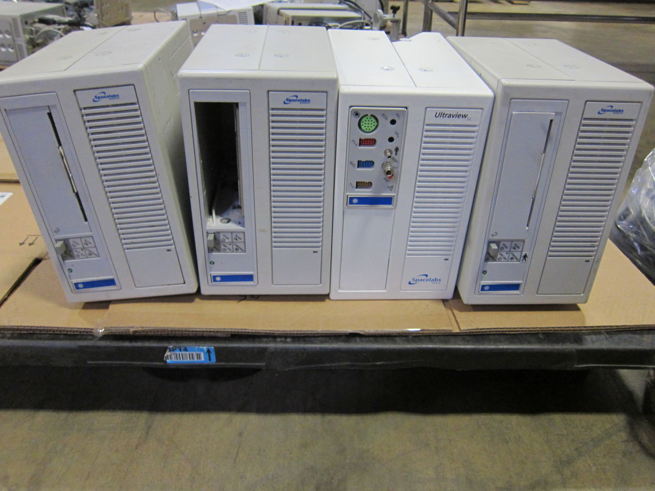 SPACELABS Ultraview SL - Lot of 4 Monitor