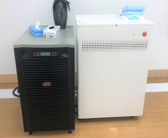 GE Lightspeed RT 4 Slice CT Scanner