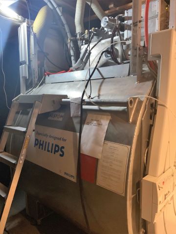 PHILIPS Intera 1.0T MRI Scanner
