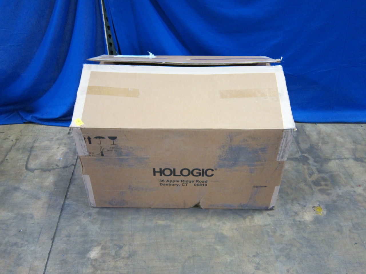 HOLOGIC Tomographic Mammo Detector- Shipping Kit Only