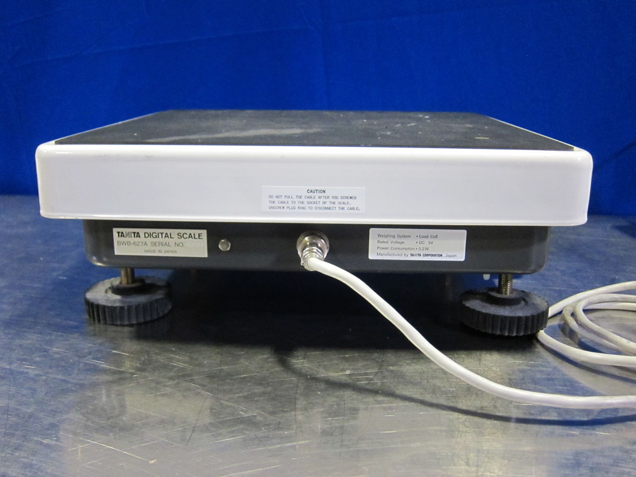 TANITA BWB-627A Scale
