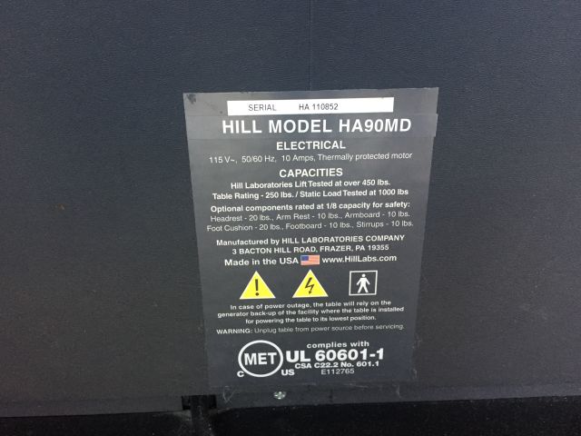 HILL LABS Excellent condition, motorized exam table with elevation and tilt features, easy to use with pedal. Exam Chair