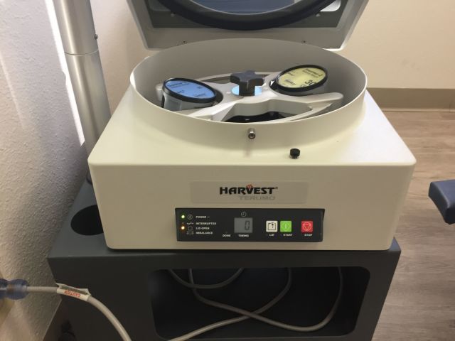 HARVEST TECHNOLOGIES Barely Used Harvest Centrifuge. in excellent condition, includes a free stand and cart. Centrifuge