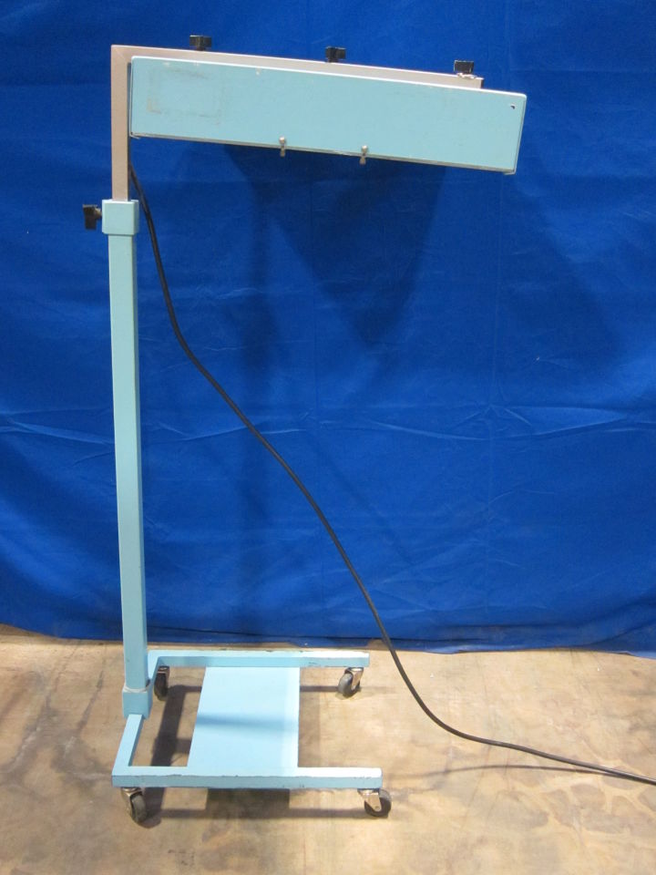 OLYMPIC 33 Phototherapy Lamp