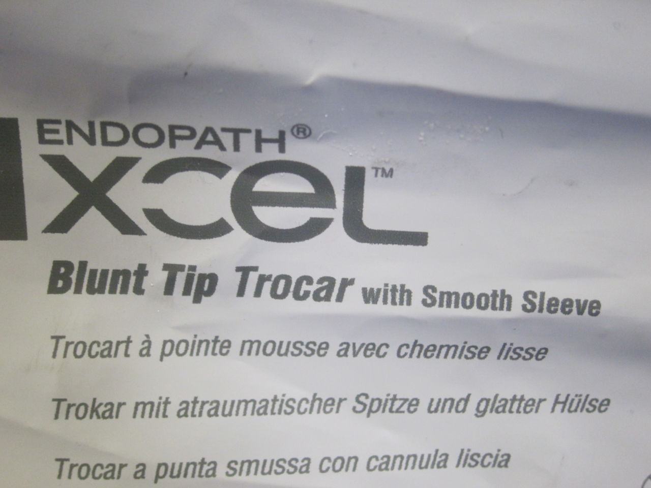 ETHICON Endopath Xcel Bladeless Trocar w/ Sleeve