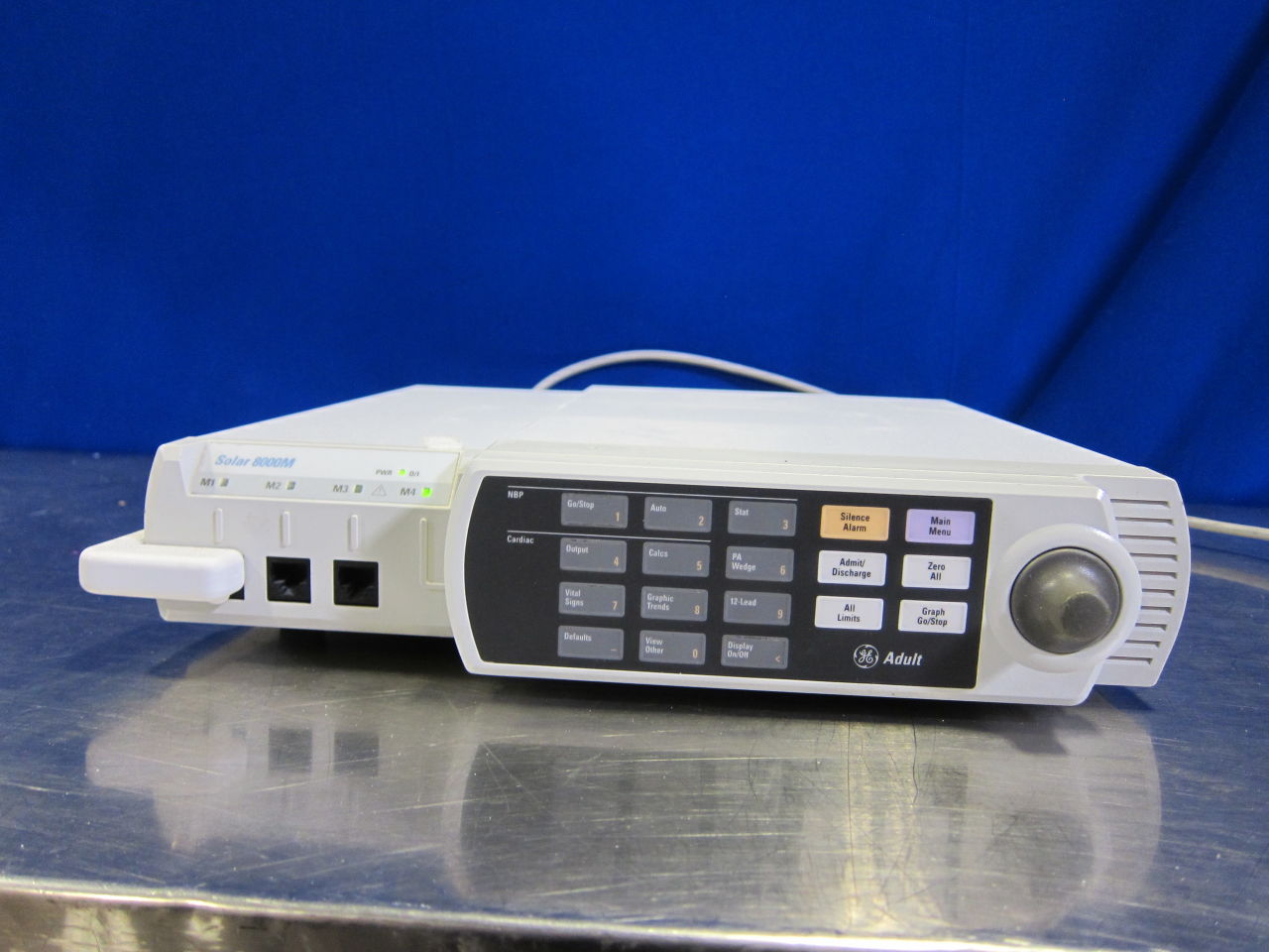 GE Solar 8000M Monitor