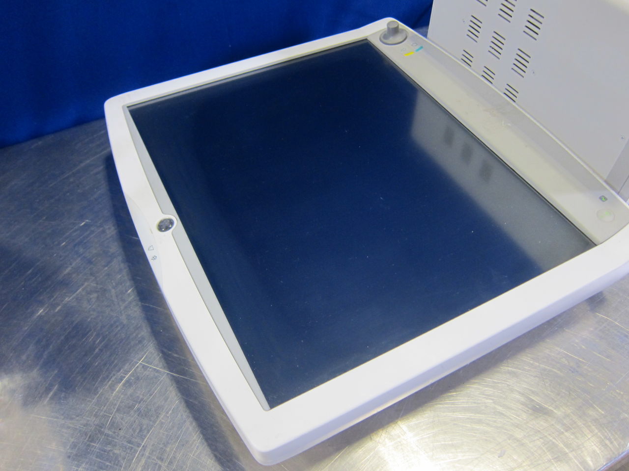 GE Solar 8000M Monitor