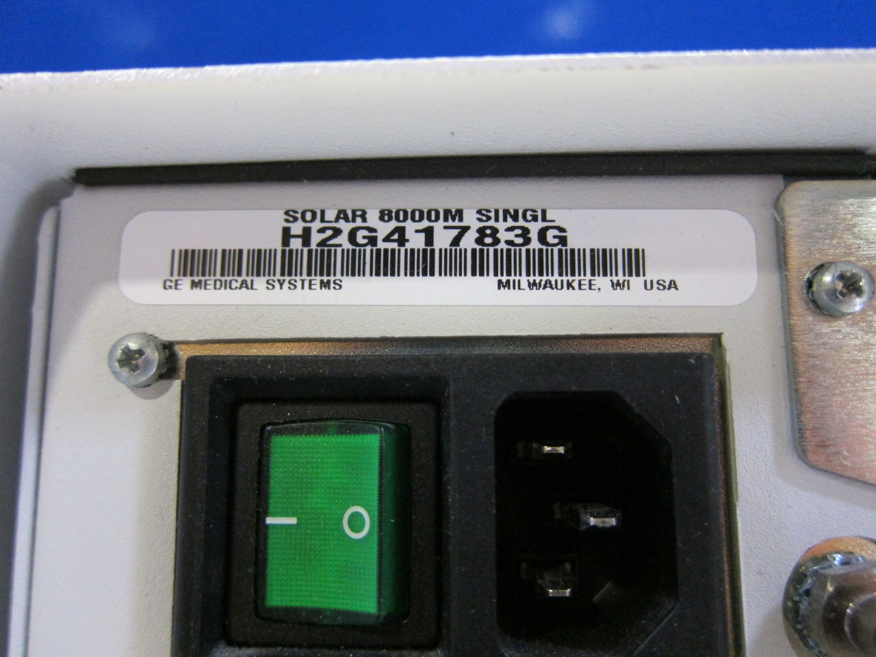 GE Solar 8000M Monitor
