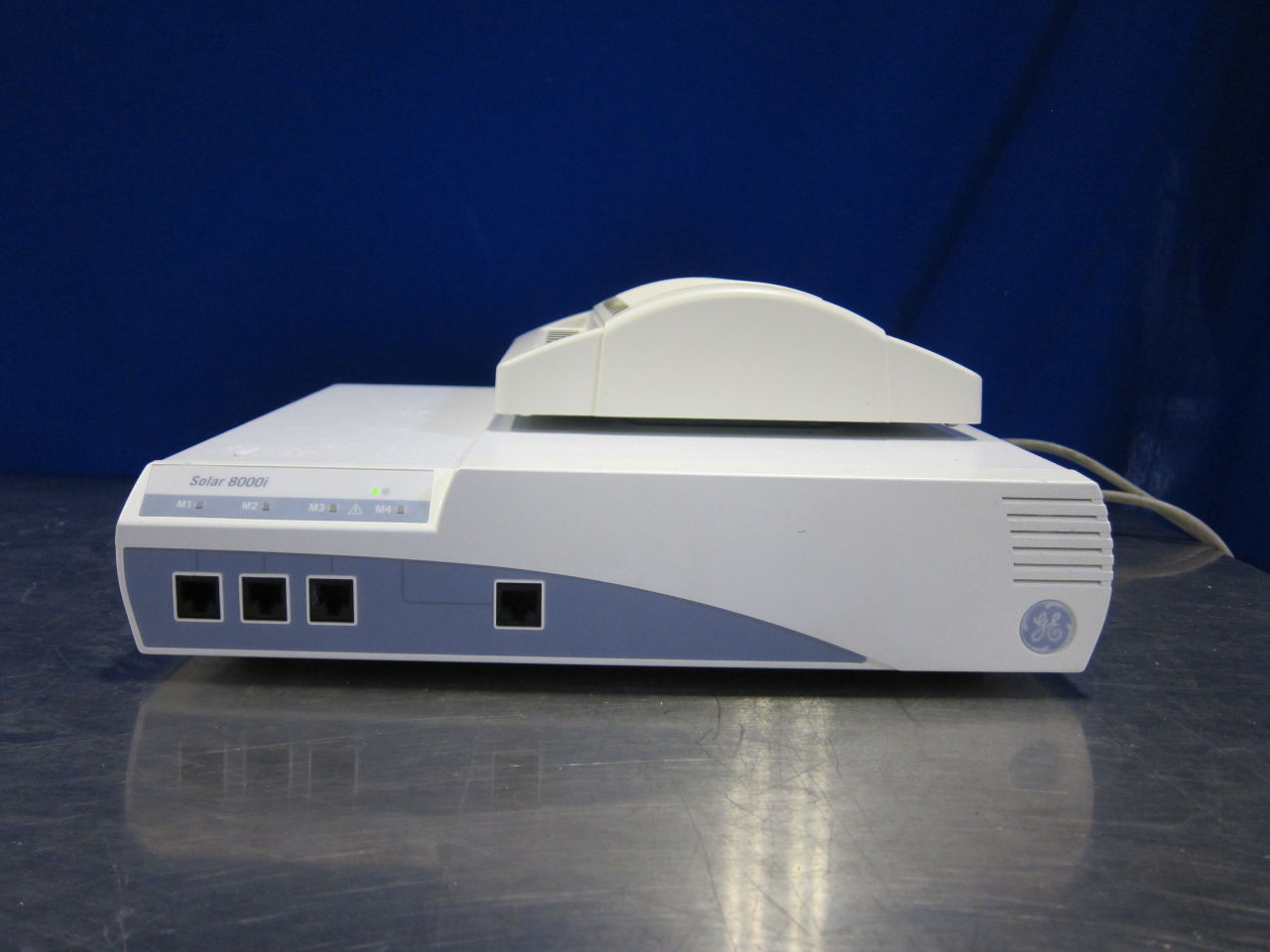 GE Solar 8000i Monitor