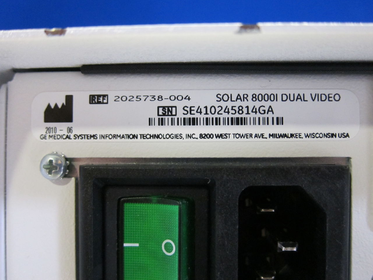 GE Solar 8000i - Lot of 2 Monitor