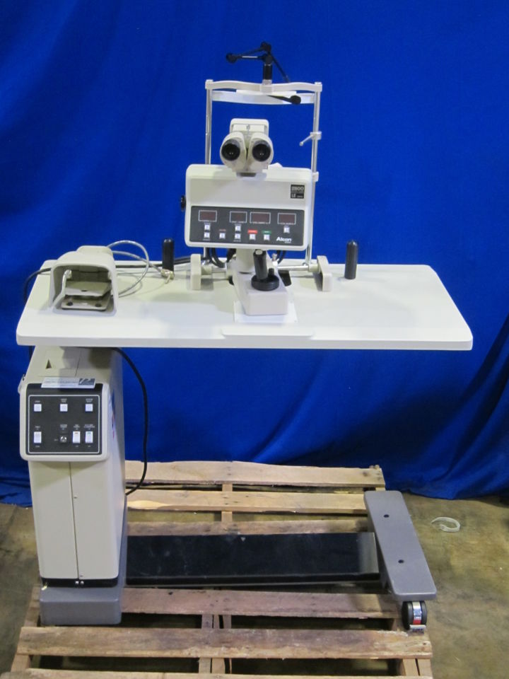 ALCON 2500 LE Series Laser - YAG