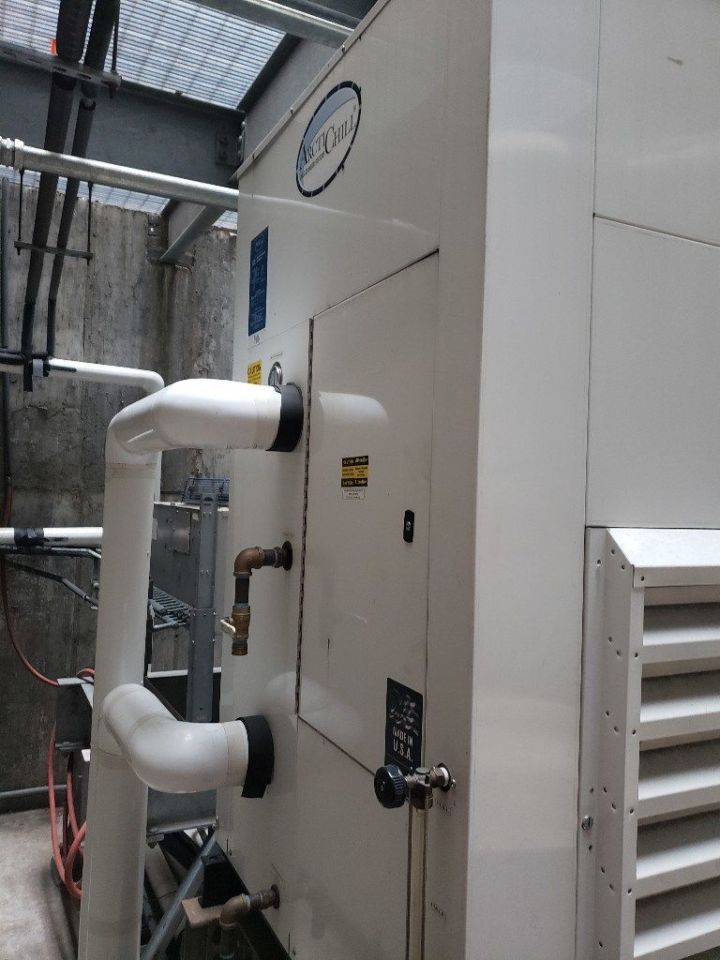 PHILIPS Infinion MRI Scanner