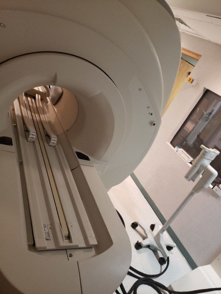 PHILIPS Infinion MRI Scanner
