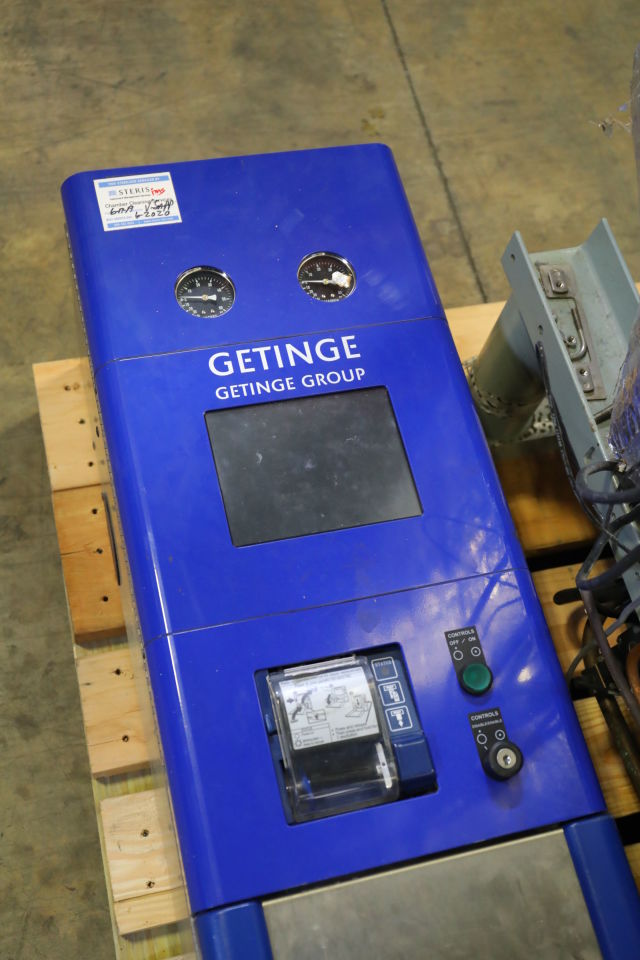 GETINGE 733HCE Sterilizer