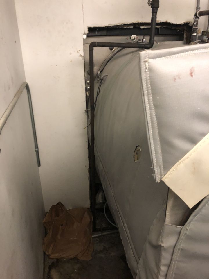 STERIS AMSCO Century V160 H Sterilizer