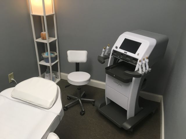 CYNOSURE TempSure Envi Laser - Radio Frequency (RF)