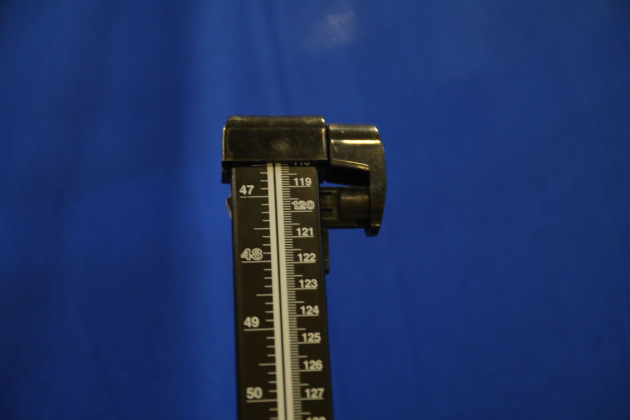 HEALTH O METER 402LB Scale