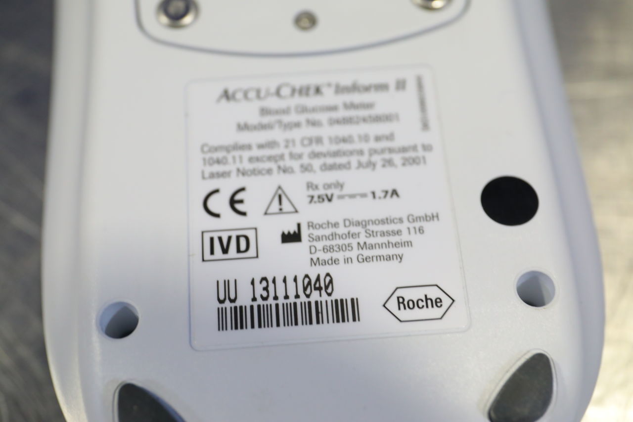 ROCHE DIAGNOSTICS Accu-Check Inform II Glucose Analyzer