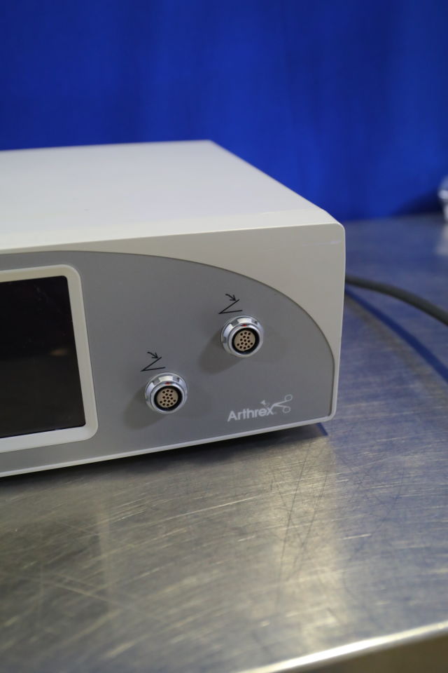 ARTHREX Synergy Resection Arthroscopy Shaver System