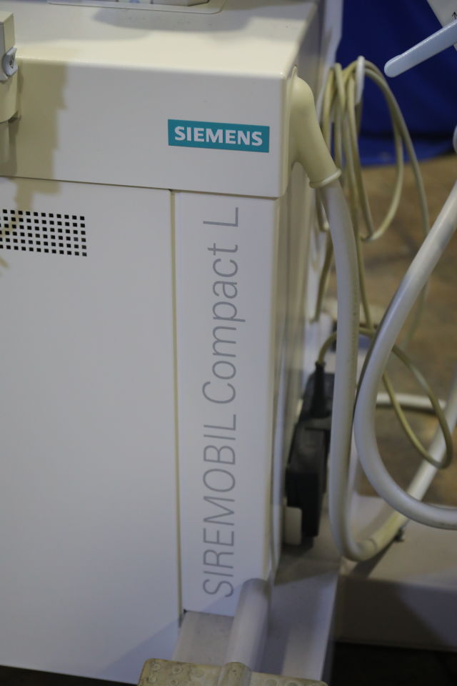 SIEMENS Siremobil Compact L C-Arm