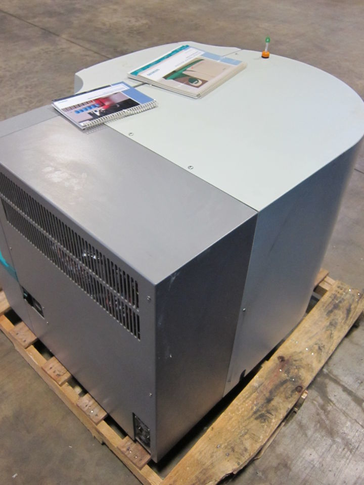 SIEMENS Microscan Walkaway 40 Plus Analyzer