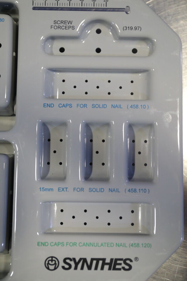 SYNTHES 304.582 Titanium Tibial Nail Accessory Implants
