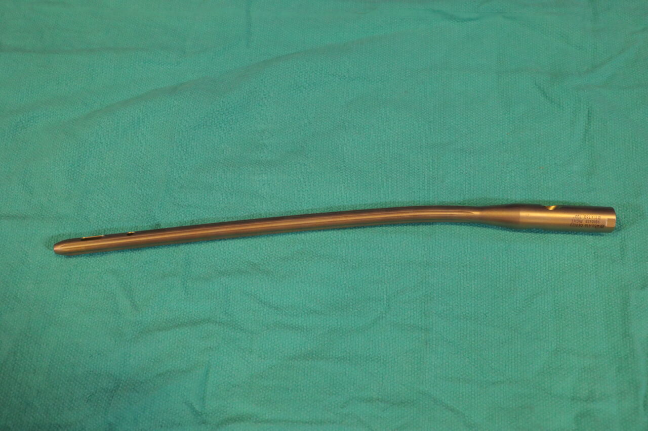 SYNTHES 456.416 Cannulated Troch Fixation Nail
