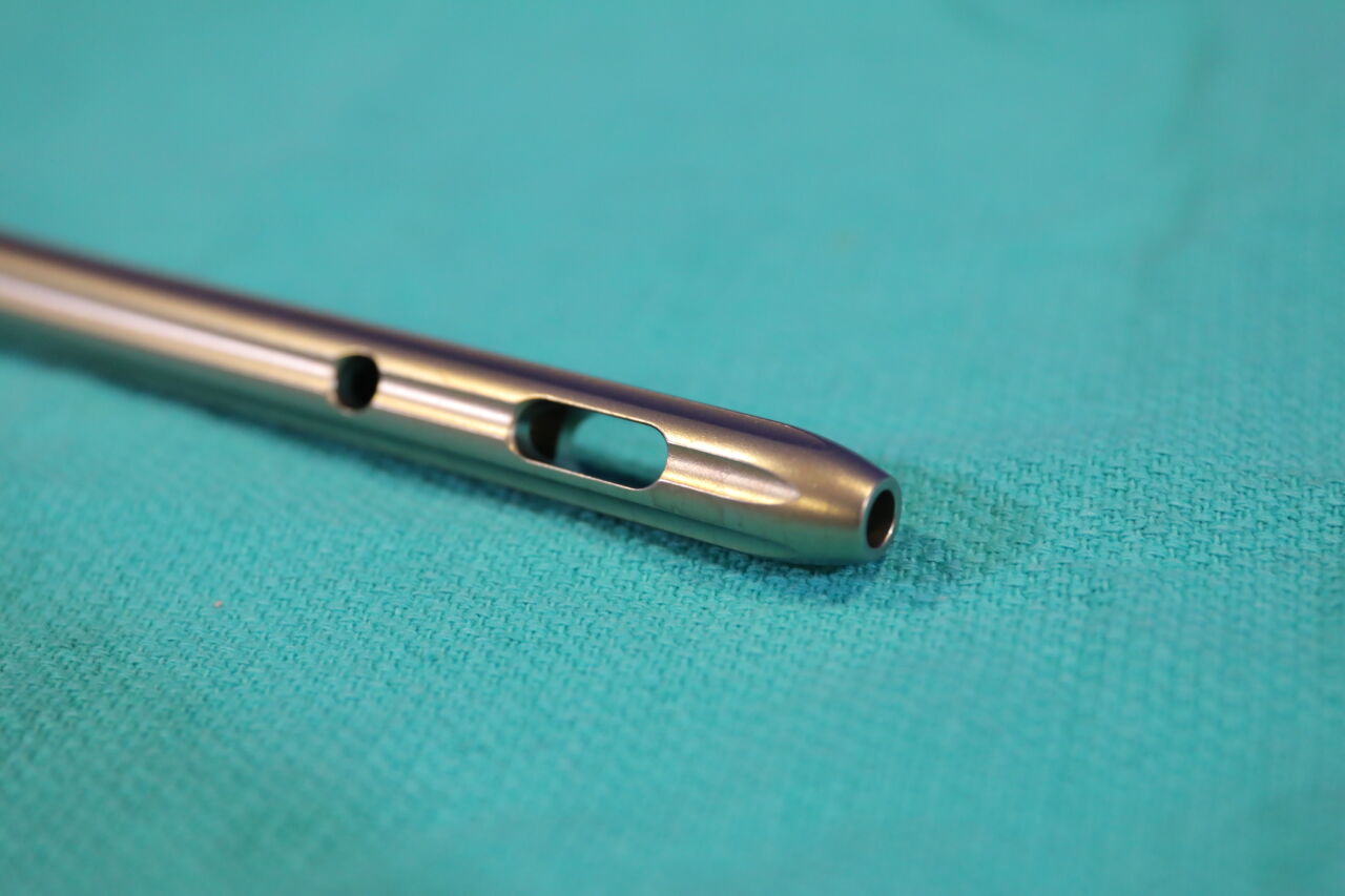 SYNTHES 456.41 Cannulated Fixation Nail