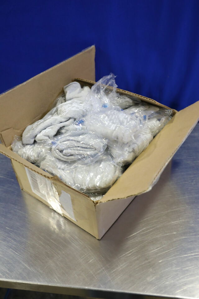 CARESTEPS X-Large Hospital Socks