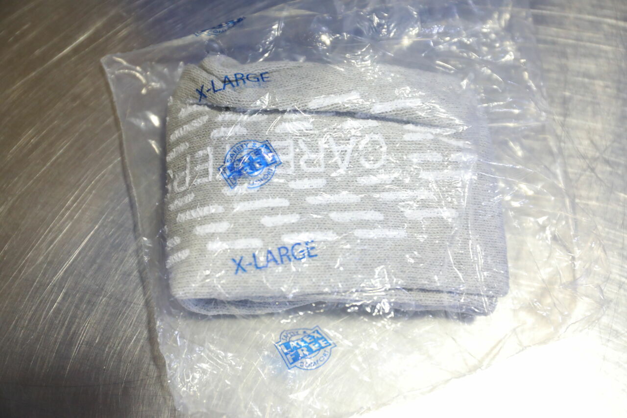 CARESTEPS X-Large Hospital Socks