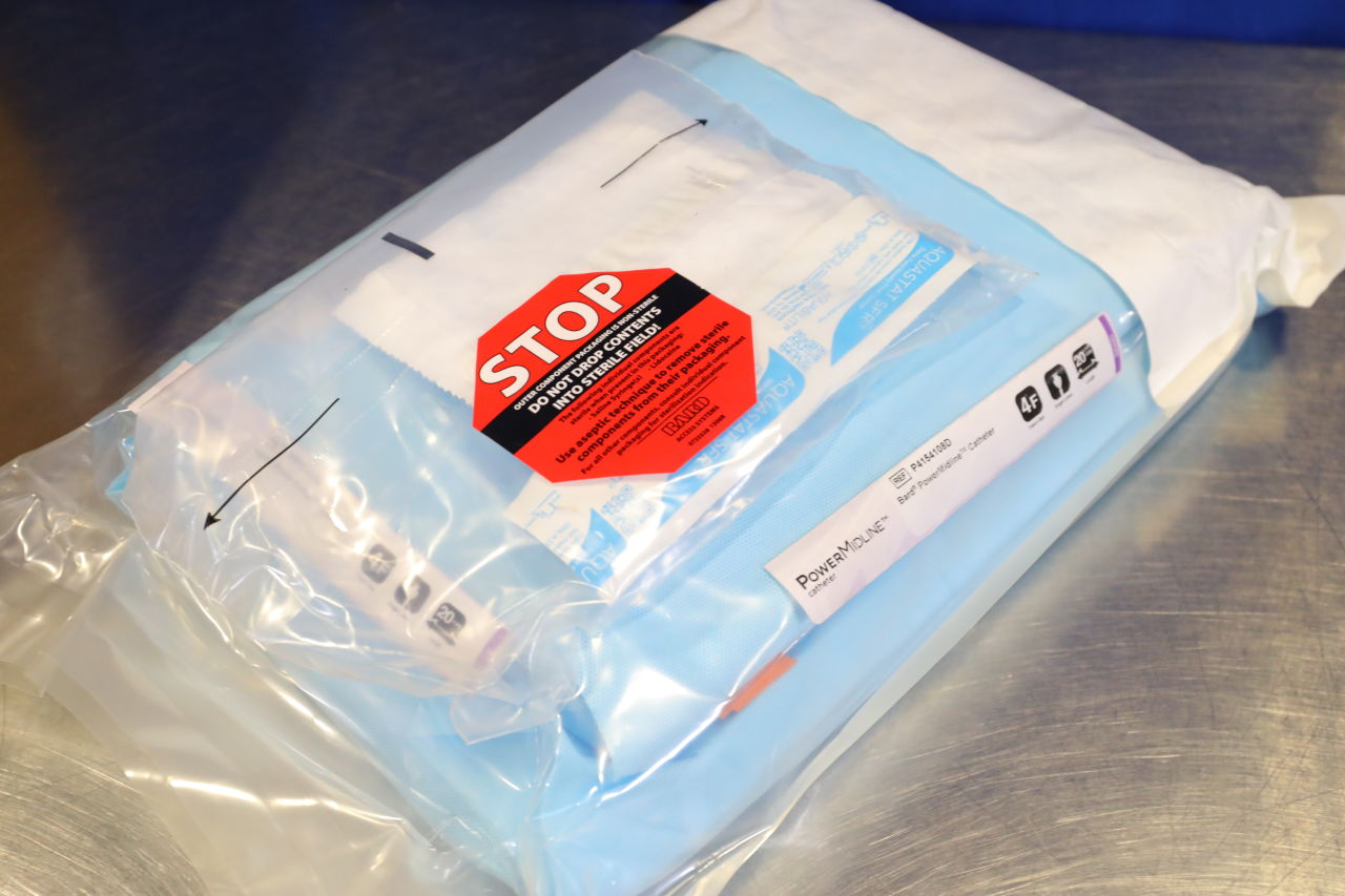 BARD P4154108D Catheter Maximal Barrier Kit