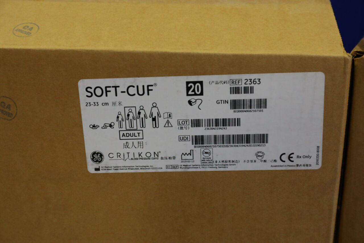 GE Soft-Cuf Adult Blood Pressure Cuffs - Lot of 2